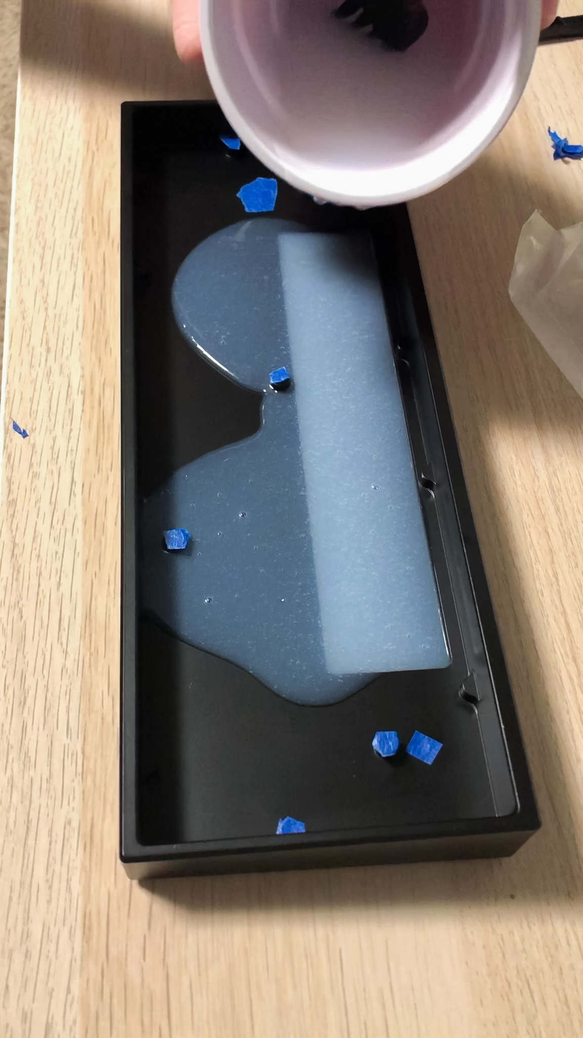 Pouring silicone mold into gh60 case for sound dampening